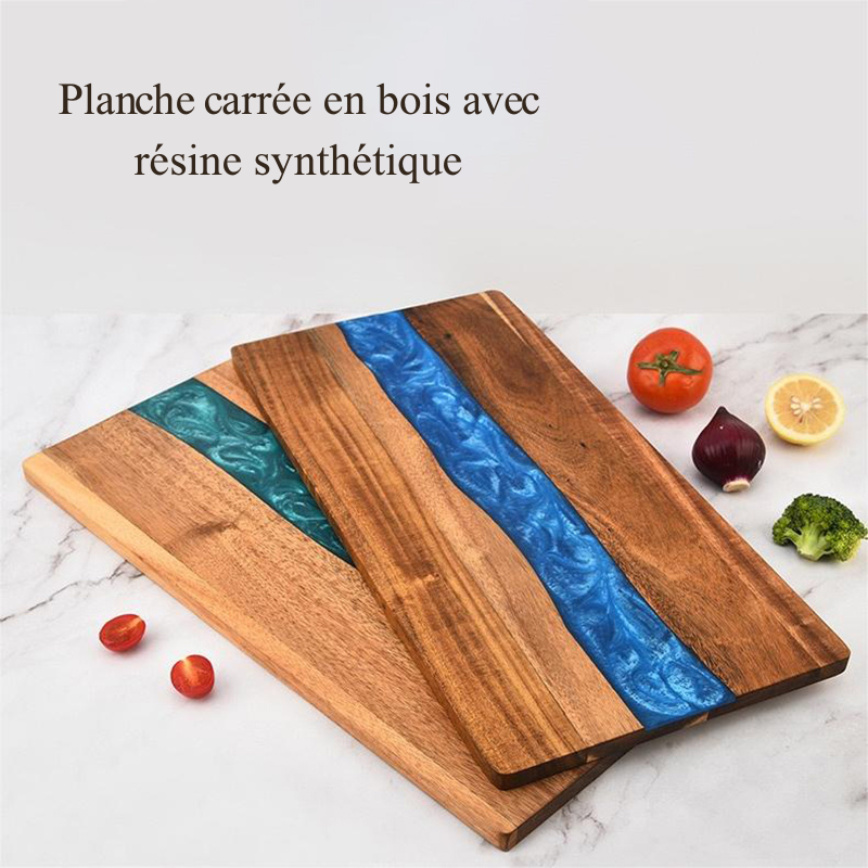 Planche à Découper Personnalisable en Bois avec Insertion en Résine
