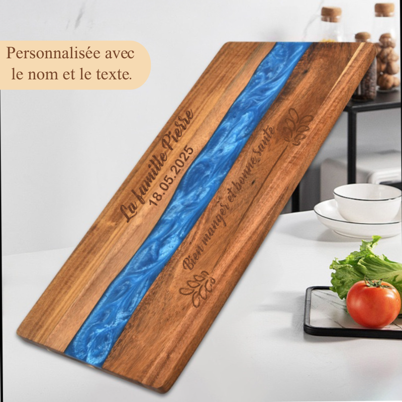 Planche à Découper Personnalisable en Bois avec Insertion en Résine