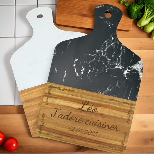 Planche à découper avec poignée en marbre et bois