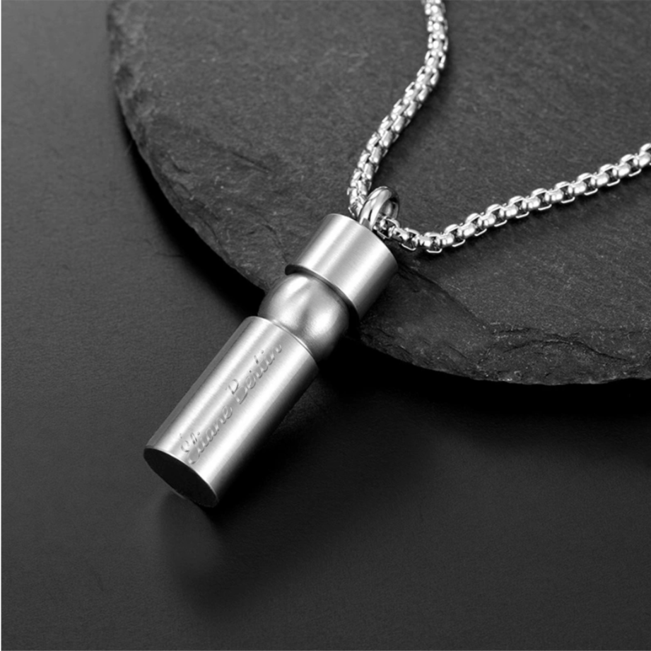Collier avec Pendentif en Acier Titane Personnalosé avec Nom pour Cendres d'Animaux de Compagnie