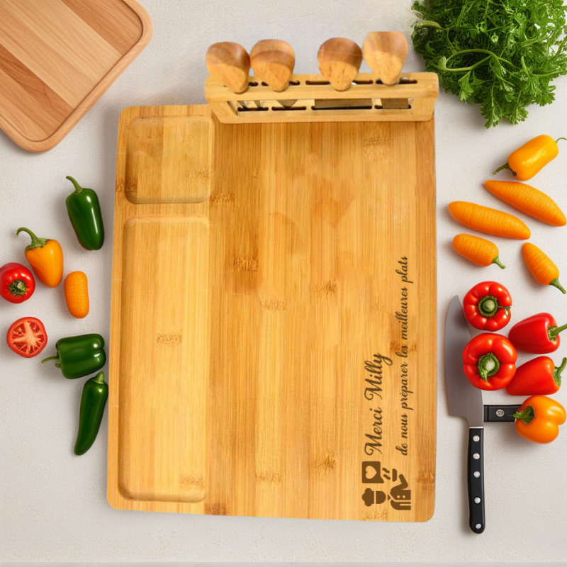 Planche à Fromage et Couteau en Bambou Personnalisée avec Nom