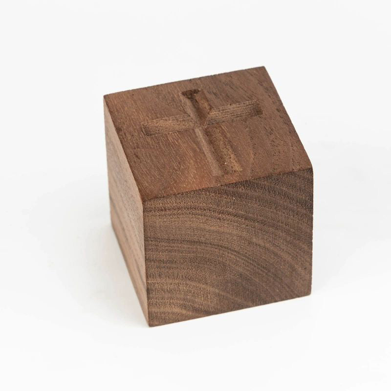 Diffuseur d'Huiles Essentielles sans Flamme en Bois avec Croix Gravéé Personnalisé avec Nom