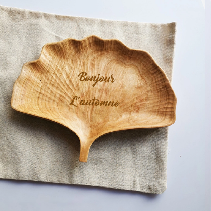 Assiette Irrégulière en Bois de cerisier Forme de Citrouille Ginkgo Châtaigne
