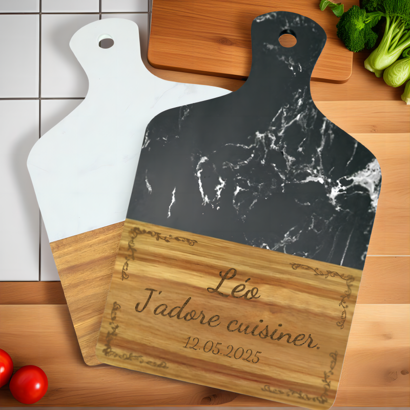 Planche à découper avec poignée en marbre et bois