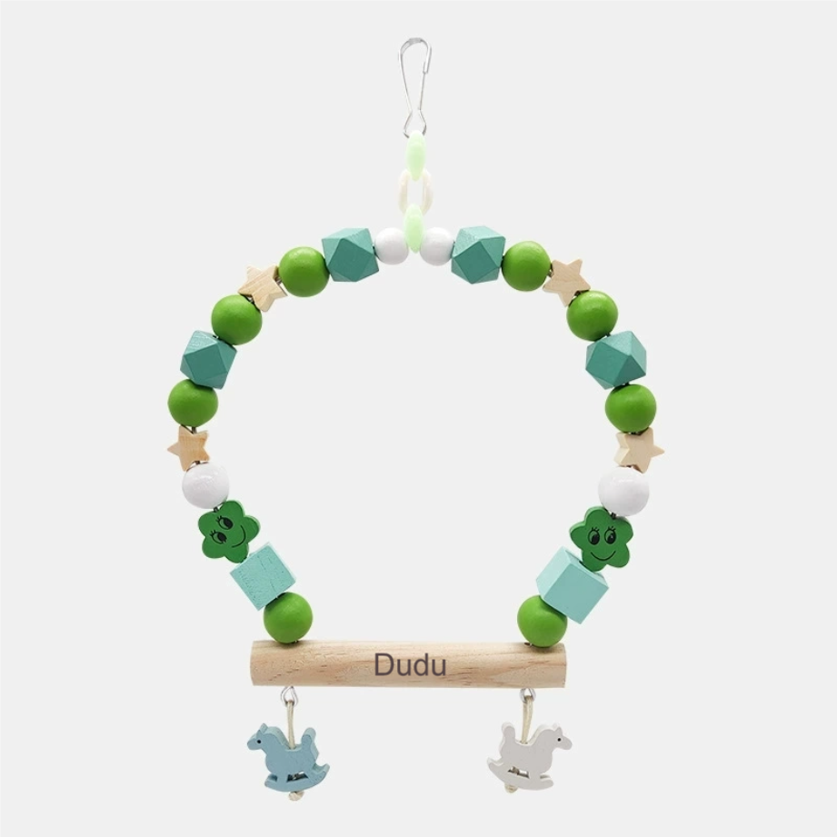 Jouet Suspendu en Bois pour Oiseaux  Personnalisé avec Nom Gravé