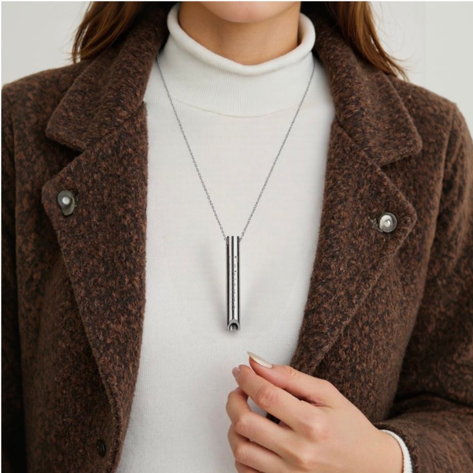 Collier avec Pententif Sifflet en Acier Inoxydable Pour Passionnés du sport et méditation
