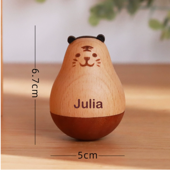 Culbuto En Bois Gravé Avec Nom Personnalisé Décorations De Bureau Cadeau Créatif Et Mignon Pour Amis