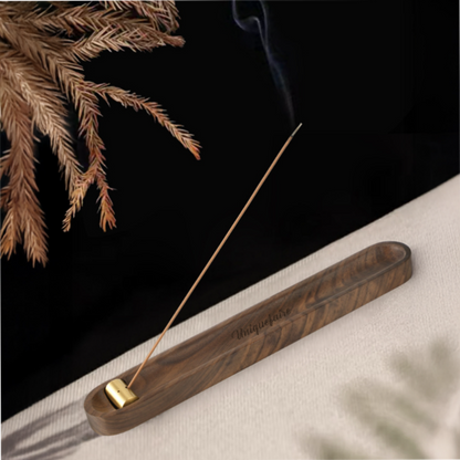 Support en Bois de Noyer pour Bâtons d'Encens Gravable avec Nom