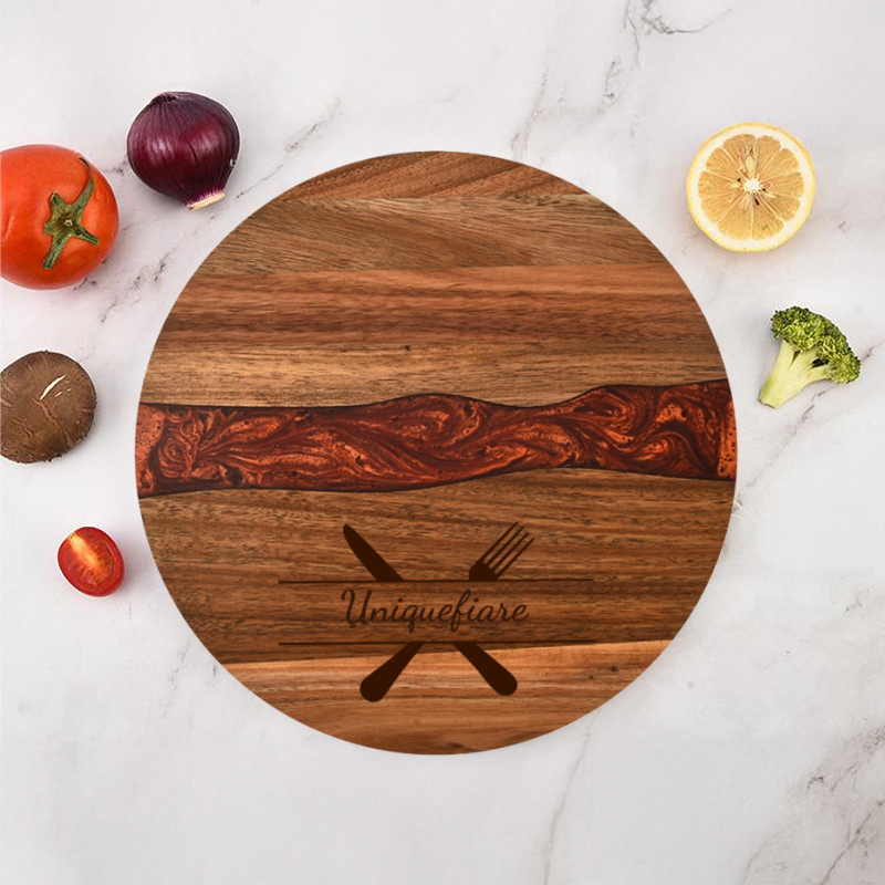 Planche à Découper Ronde en Bois d’Acacia et Résine – Plateau à Personnaliser